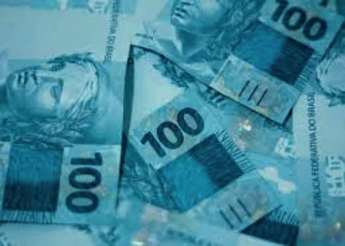 Impostos pagos por brasileiros em 2022 passam de R$ 2,8 trilhões